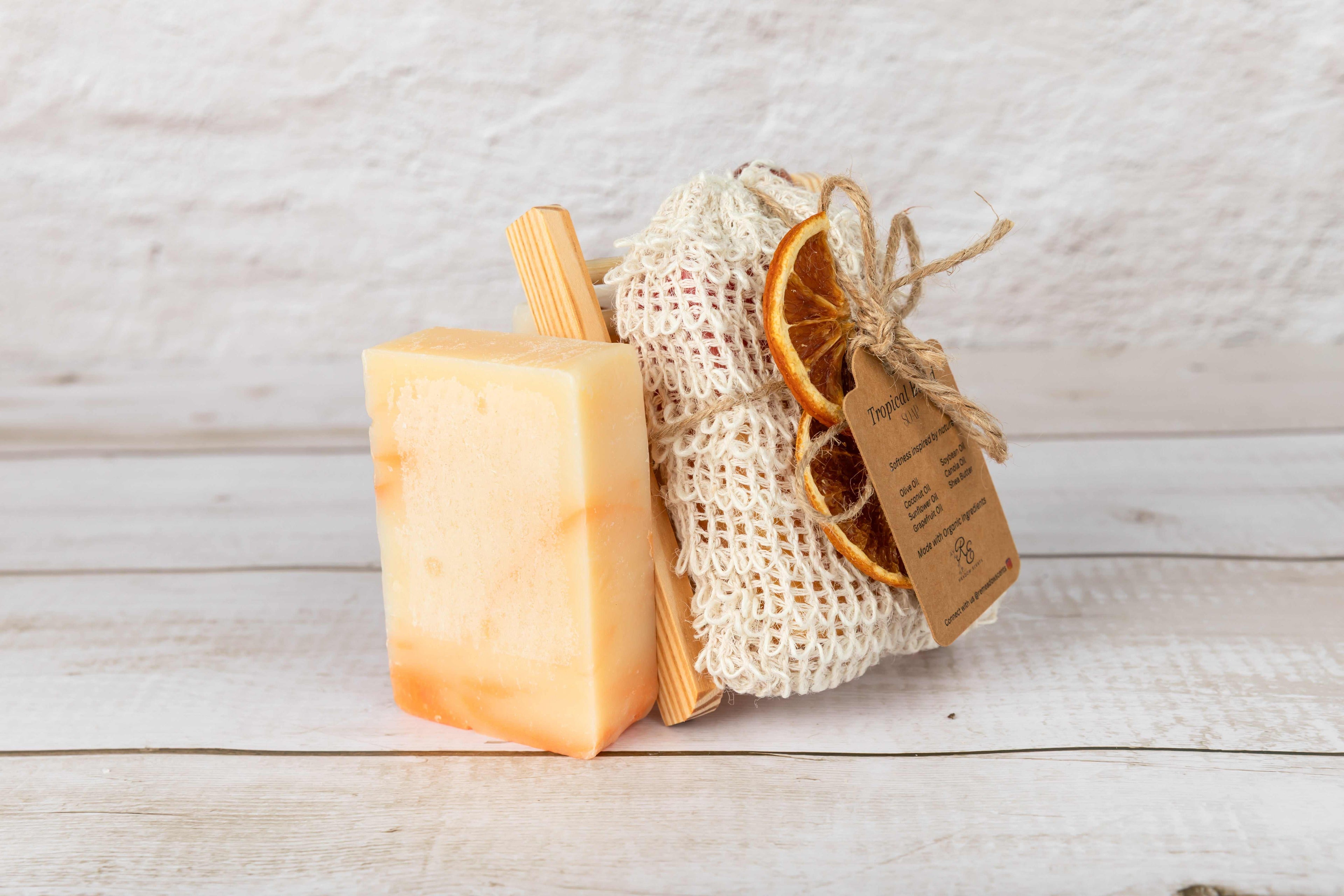 Tropical Blend Soap Kit with grapefruit oil and wooden tray